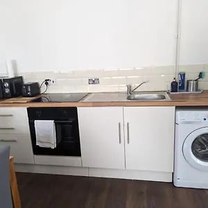 https://cosy-1-bed-space.cardiffhotelswales.com